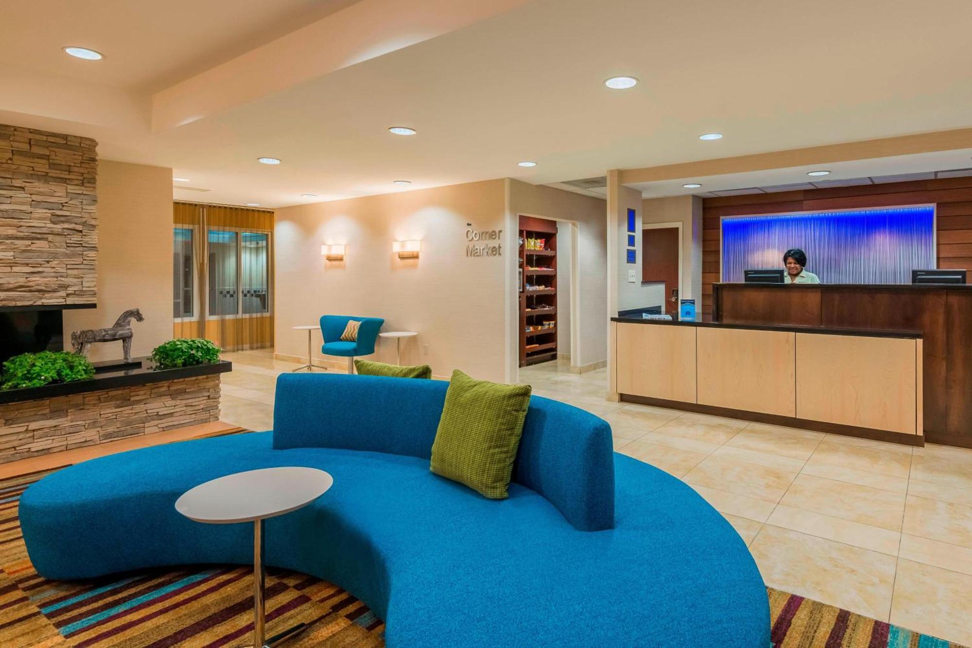 Fairfield Inn And Suites Mobile Exterior photo